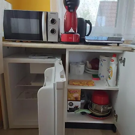 Vidra Apartman- Vendégház *