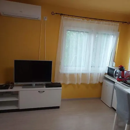 Vendégház Vidra Apartman- Zamárdi