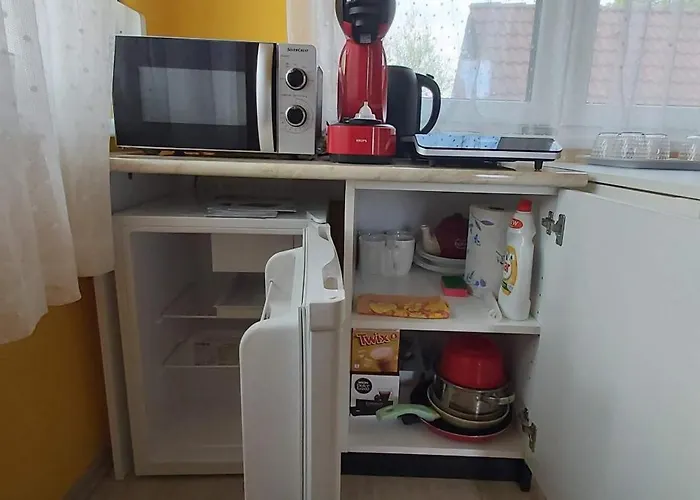 Vidra - 60 Meters From Balaton! Guest house *