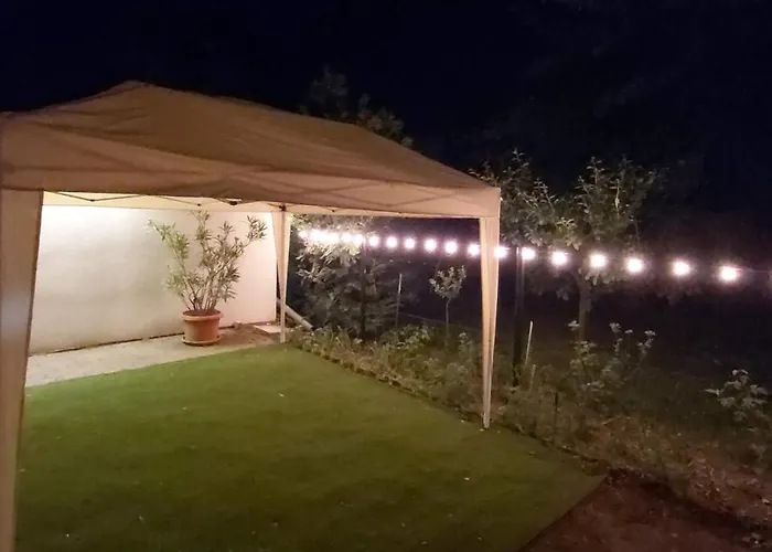 Guest house Vidra - 60 Meters From Balaton! Zamardi